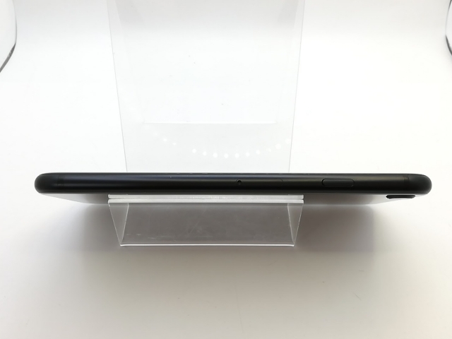 【中古】Apple SoftBank 【SIMロック解除済み】 iPhone SE（第2世代） 64GB ブラック MHGP3J/A（後期型番）【熊本】保証期間１ヶ月【ランクC】_3