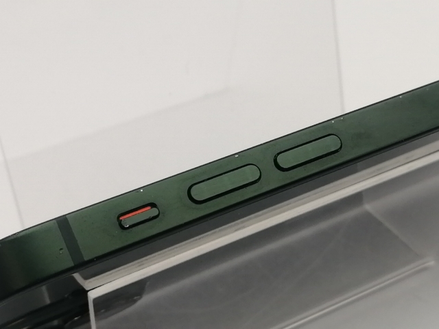 【中古】【赤ロム保証あり】Apple au 【SIMフリー】 iPhone 13 mini 128GB グリーン MNFC3J/A【熊本】保証期間１週間【ランクC】_9