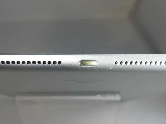 【中古】Apple 【Wi-Fi】 iPad（第9世代/2021） 64GB シルバー MK2L3J/A【京都】保証期間１ヶ月【ランクC】_4