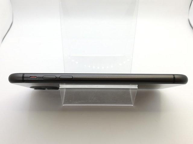 【中古】Apple SoftBank 【SIMロック解除済み】 iPhone 11 128GB ブラック MWM02J/A【熊本】保証期間１ヶ月【ランクB】_5