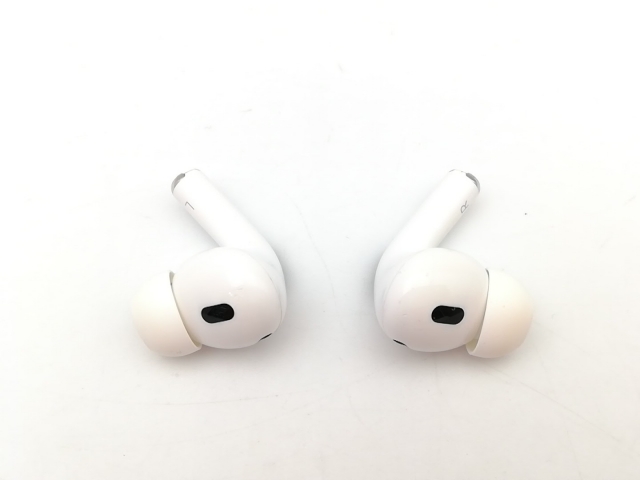 【中古】Apple AirPods Pro 第2世代（2022/Lightning） MQD83J/A【熊本】保証期間１ヶ月_2