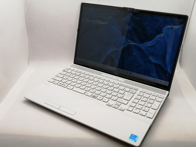 【中古】Fujitsu LIFEBOOK WA3/G2 FMVG2A33W プレミアムホワイト【i3-1115G4 8G 256G(SSD) DVDマルチ WiFi 15.6LCD】【神保町】保証期間１ヶ月【ランクB】