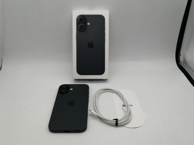 【中古】Apple 国内版 【SIMフリー】 iPhone 17 256GB ブラック MG674J/A【町田】保証期間１ヶ月【ランクA】_2