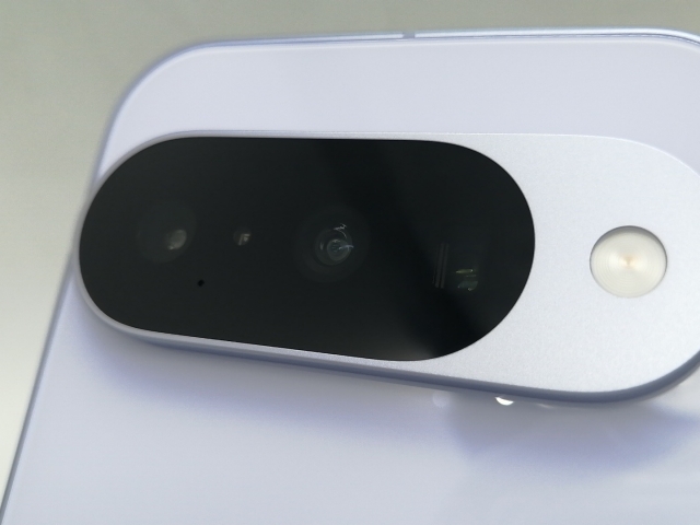 【中古】Google au 【SIMフリー】 Pixel 10 フロスト 12GB 128GB【川崎駅前】保証期間１ヶ月【ランクA】_6