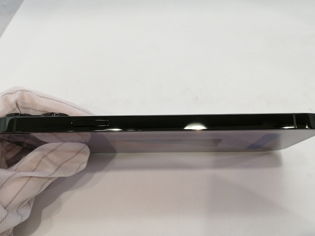 【中古】Apple 国内版 【SIMフリー】 iPhone 13 Pro Max 512GB アルパイングリーン MNCW3J/A【浜松駅前】保証期間１ヶ月【ランクC】