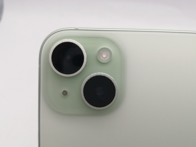 【中古】Apple 国内版 【SIMフリー】 iPhone 15 Plus 128GB グリーン MU0E3J/A【神保町】保証期間１ヶ月【ランクA】_8