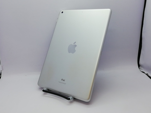 IPad Air3 韓国バージョン　シルバー APPLE 〔中古〕iPad Air3 (第3世代) Wi-Fiモデル 64GB シルバー MUUK2J