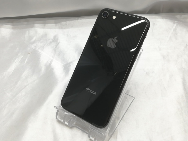 【中古】Apple docomo 【SIMロック解除済み】 iPhone 8 256GB スペースグレイ MQ842J/A【ECセンター】保証期間１週間【ランクC】