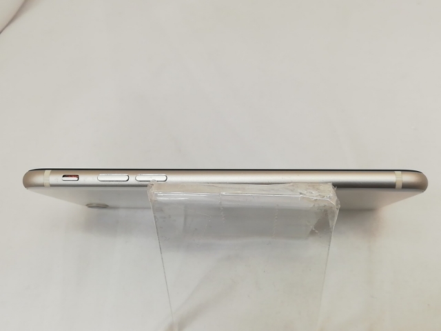 4809】iPhone SE3第3世代スターライト 256GB simフリー iPhone SE (第3