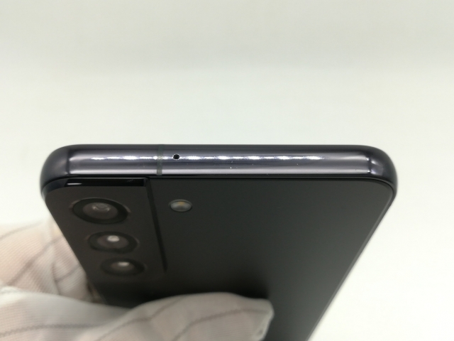 【中古】SAMSUNG au 【SIMフリー】 Galaxy S22 ファントムブラック 8GB 256GB SCG13【高崎モントレー】保証期間１ヶ月【ランクB】_4