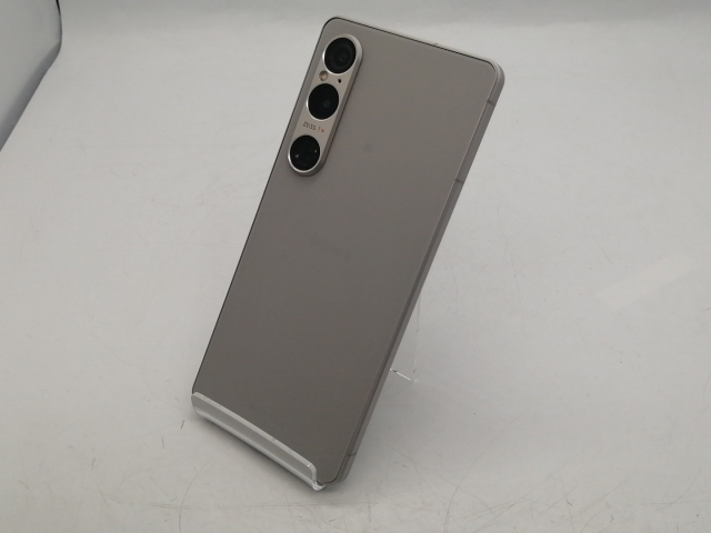 【中古】SONY docomo 【SIMフリー】 Xperia 1 VI プラチナシルバ− 12GB 256GB SO-51E【町田】保証期間１ヶ月【ランクA】