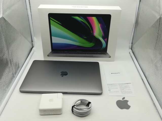 【中古】Apple MacBook Pro 13インチ CTO (M1・2020) スペースグレイ Apple M1(CPU:8C/GPU:8C)/8G/1T【町田】保証期間１ヶ月【ランクB】