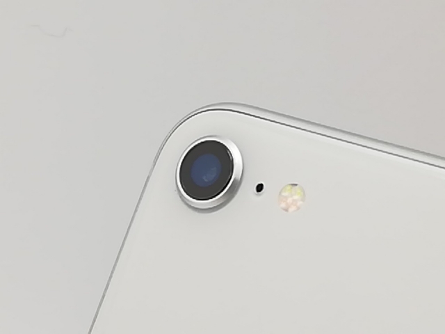 【中古】Apple SoftBank 【SIMロック解除済み】 iPhone 8 64GB シルバー MQ792J/A【府中ル・シーニュ】保証期間１ヶ月【ランクC】_6