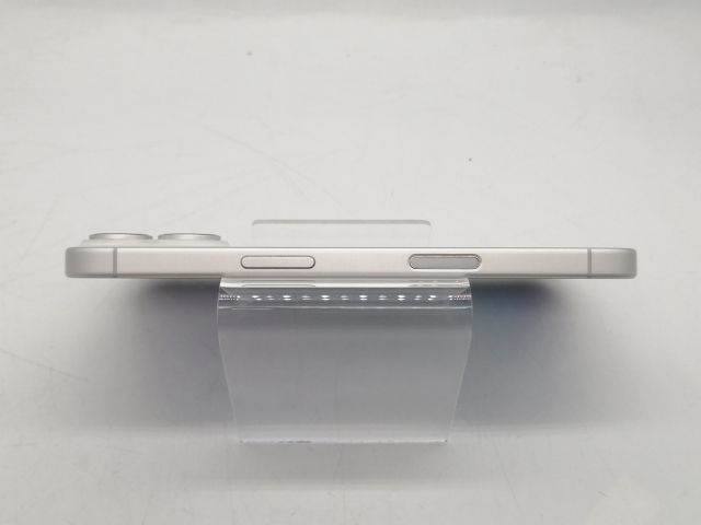 【中古】Apple docomo 【SIMフリー】 iPhone 16 256GB ホワイト MYDX3J/A【町田】保証期間１ヶ月【ランクA】_4