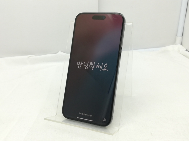【中古】【赤ロム保証あり】Apple SoftBank 【SIMフリー】 iPhone 15 Pro Max 256GB ブラックチタニウム MU6P3J/A【川崎】保証期間１ヶ月【ランクA】