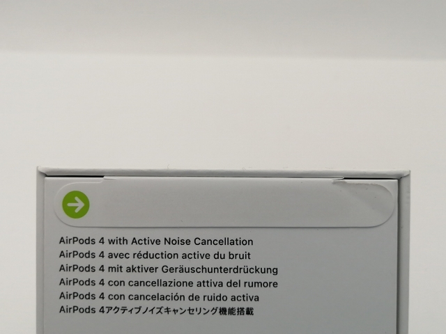 未使用】Apple AirPods 4 アクティブノイズキャンセリング搭載モデル