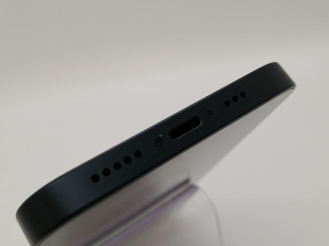 【中古】Apple docomo 【SIMフリー】 iPhone 14 128GB ミッドナイト MPUD3J/A【三宮センター】保証期間１ヶ月【ランクB】_7