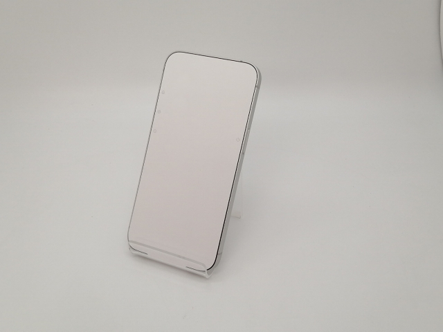 【未使用】Apple docomo 【SIMフリー】iPhone 16e 128GB ホワイト MD1R4J/A【札幌南2条】保証期間３ヶ月_2