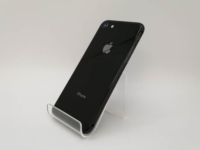 au iPhone8 64G SIMロック解除済 iPhone 8 シルバー 64 GB au