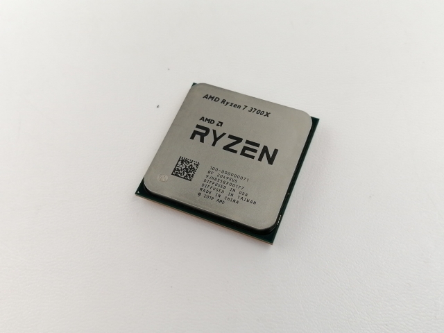 【中古】AMD Ryzen 7 3700X (3.6GHz/TC:4.4GHz) bulk AM4/8C/16T/L3 32MB/TDP 65W【三宮センター】保証期間１週間