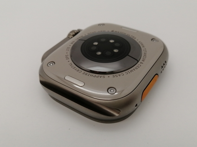 【中古】Apple Apple Watch Ultra2 49mm Cellular チタニウムケース (バンド無し)【三宮センター】保証期間１ヶ月【ランクB】