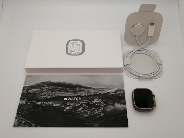 【中古】Apple Apple Watch Ultra2 49mm Cellular チタニウムケース (バンド無し)【三宮センター】保証期間１ヶ月【ランクB】