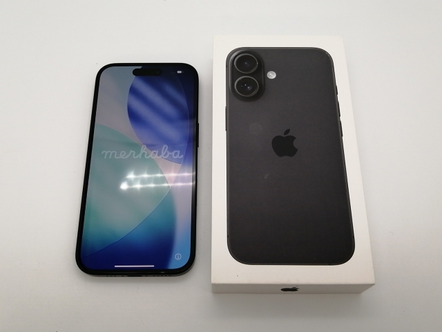 中古】Apple 国内版 【SIMフリー】 iPhone 16 128GB ブラック MYDQ3J/A