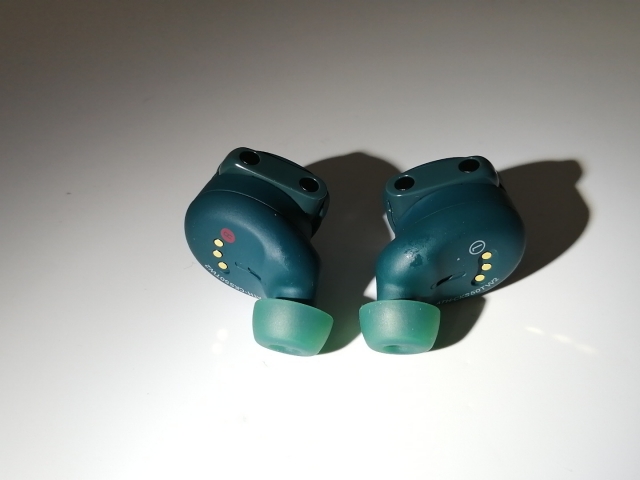 【中古】audio-technica SOLID BASS ATH-CKS50TW2 GR [グリーン]【三宮センター】保証期間１ヶ月【ランクB】