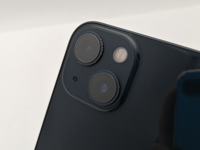 【中古】Apple au 【SIMフリー】 iPhone 13 128GB ミッドナイト MLNC3J/A【三宮センター】保証期間１ヶ月【ランクB】_6