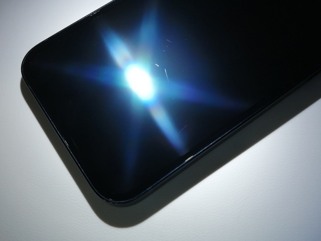 【中古】Apple au 【SIMフリー】 iPhone 13 128GB ミッドナイト MLNC3J/A【三宮センター】保証期間１ヶ月【ランクB】_7