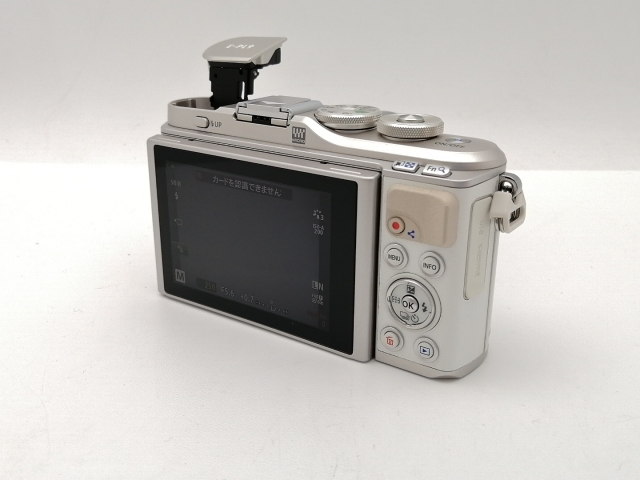 中古】OLYMPUS PEN E-PL9 14-42mm EZ レンズキット ホワイト 海外版