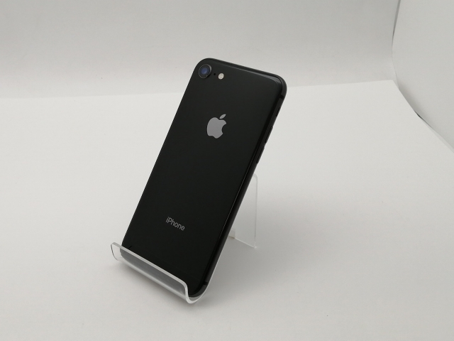 【中古】Apple au 【SIMロック解除済み】 iPhone 8 256GB スペースグレイ MQ842J/A【三宮センター】保証期間１ヶ月【ランクB】