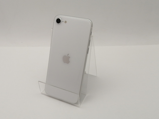 【中古】Apple docomo 【SIMロック解除済み】 iPhone SE（第2世代） 128GB ホワイト MHGU3J/A（後期型番）【三宮センター】保証期間１ヶ月【ランクC】