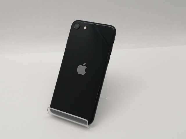 【中古】Apple au 【SIMロック解除済み】 iPhone SE（第2世代） 64GB ブラック MHGP3J/A（後期型番）【三宮センター】保証期間１ヶ月【ランクB】