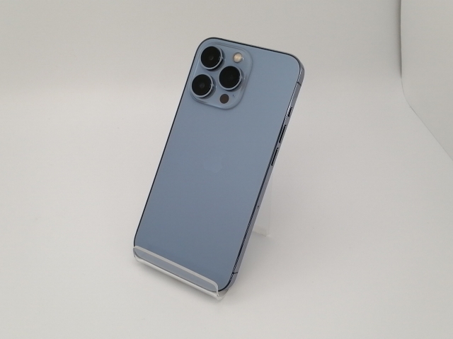 中古】Apple docomo 【SIMフリー】 iPhone 13 Pro 256GB シエラブルー