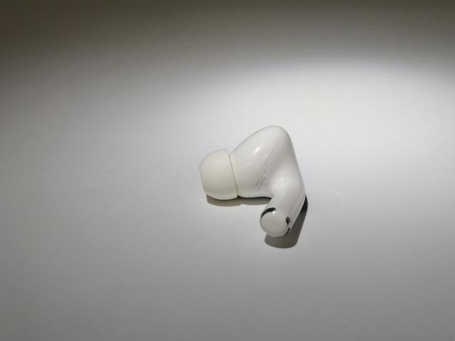 【中古】Apple AirPods Pro 第2世代（2022/Lightning） MQD83J/A【三宮センター】保証期間１ヶ月_8
