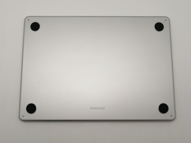 【中古】Apple MacBook Air 13インチ CTO (M2,2022) シルバー M2(CPU:8C/GPU:8C)/16G/256G/30W AC【三宮センター】保証期間１ヶ月【ランクA】_5