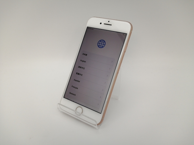 【中古】Apple docomo 【SIMロック解除済み】 iPhone 8 64GB ゴールド MQ7A2J/A【三宮センター】保証期間１ヶ月【ランクB】_1