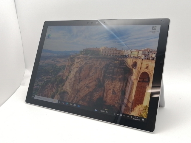 【中古】Microsoft Surface Pro (第5世代) (i5 8G 256G)【三宮センター】保証期間１ヶ月【ランクC】