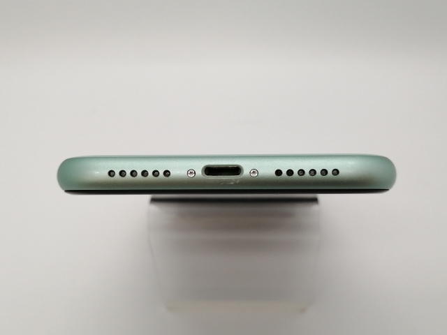 【中古】Apple SoftBank 【SIMロック解除済み】 iPhone 11 128GB グリーン MWM62J/A【三宮センター】保証期間１ヶ月【ランクC】_4