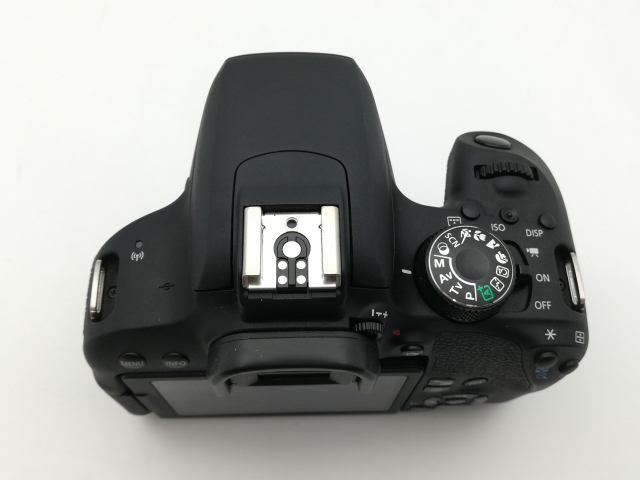 中古】Canon EOS Kiss X9i ダブルズームキット【大阪本店】保証期間1