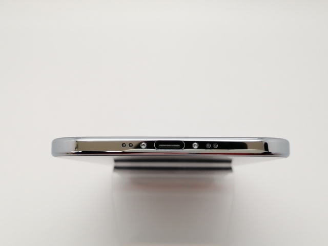 【中古】Apple 国内版 【SIMフリー】 iPhone Air 256GB スカイブルー MG2A4J/A【三宮センター】保証期間１ヶ月【ランクA】