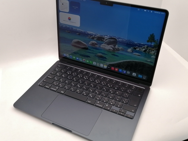 【中古】Apple MacBook Air 13インチ M2(CPU:8C/GPU:10C) 8GB/512GB ミッドナイト MLY43J/A (M2,2022)【神保町】保証期間１ヶ月【ランクB】