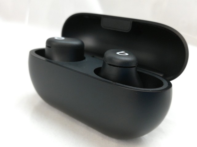 【中古】beats by dr.dre Beats Solo Buds マットブラック MUVW3PA/A【神保町】保証期間１ヶ月【ランクA】