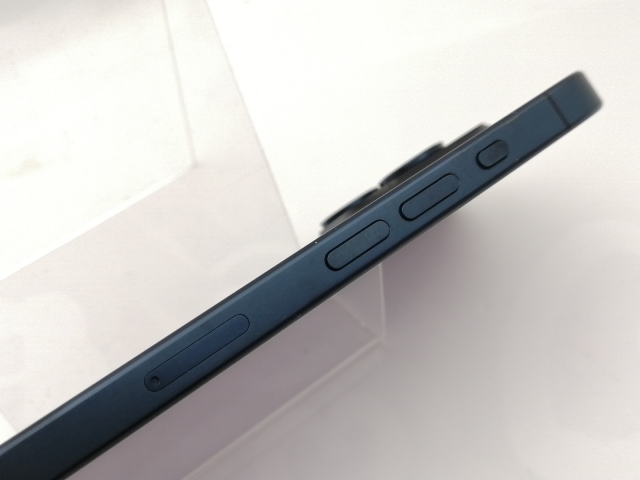 【中古】Apple 国内版 【SIMフリー】 iPhone 15 Pro 256GB ブルーチタニウム MTUG3J/A【神保町】保証期間１ヶ月【ランクB】_5