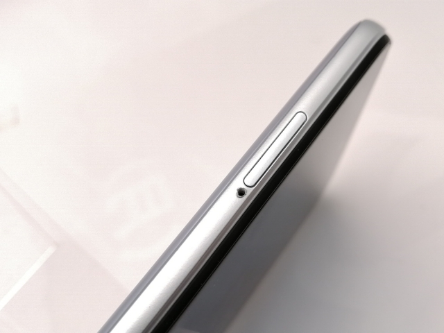 【中古】Xiaomi au 【SIMフリー】 Redmi Note 10 JE クロームシルバー 4GB 64GB XIG02【神保町】保証期間１ヶ月【ランクB】_5