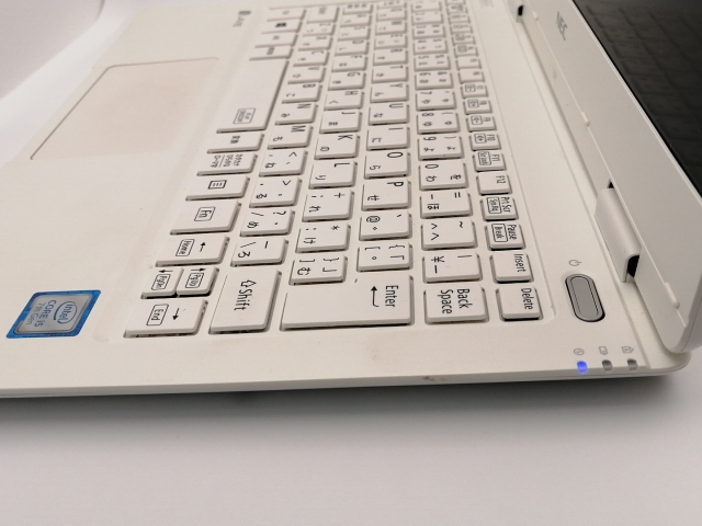 NEC LAVIE NM550RAW パールホワイト ノートパソコン PC 中古】NEC 12.5