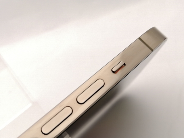 【中古】Apple SoftBank 【SIMフリー】 iPhone 14 Pro Max 256GB ゴールド MQ9D3J/A【神保町】保証期間１ヶ月【ランクA】_5