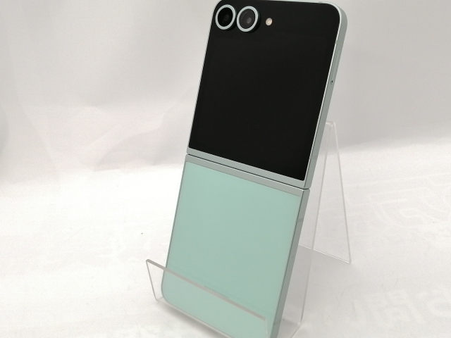 【中古】SAMSUNG au 【SIMフリー】 Galaxy Z Flip6 ミント 12GB 256GB SCG29【神保町】保証期間１ヶ月【ランクB】