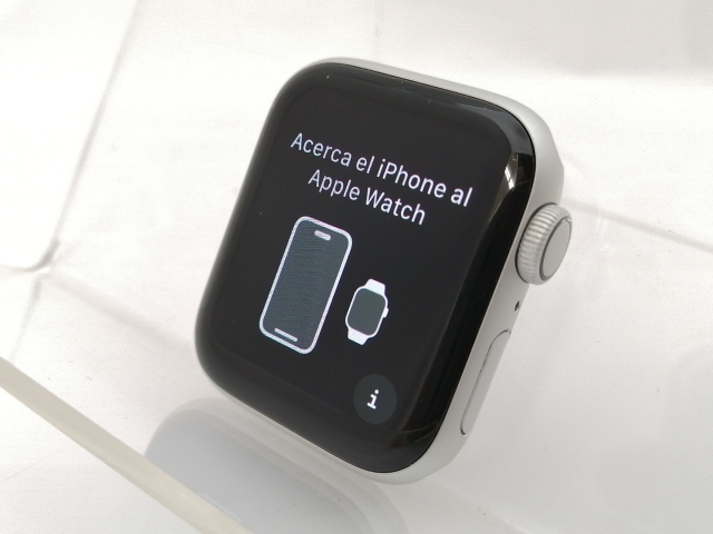 【中古】Apple Apple Watch Series4 GPS 40mm シルバーアルミケース (バンド無し)【神保町】保証期間１ヶ月【ランクC】